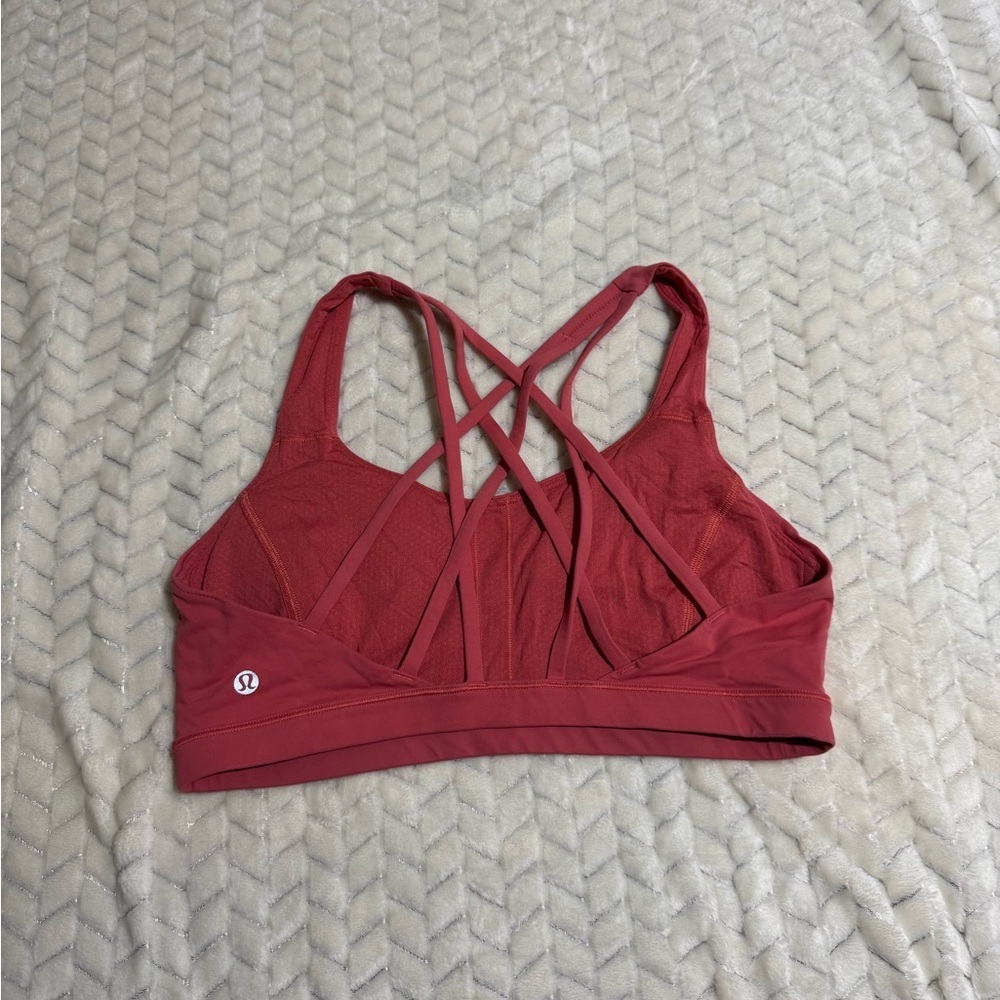 Lululemon Free To Be Serene Bra Long
Line 
Watermelon Red - Picture 4 of 6